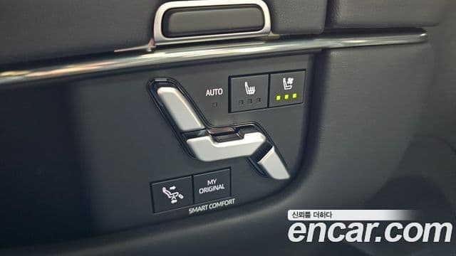 Toyota Alphard 2024 — Photo 21/34