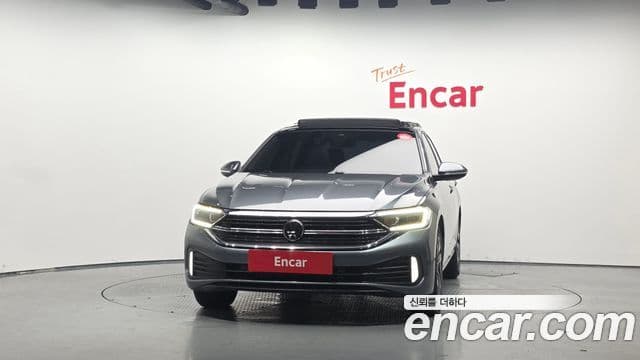 Volkswagen Jetta 2024 — Photo 14/33