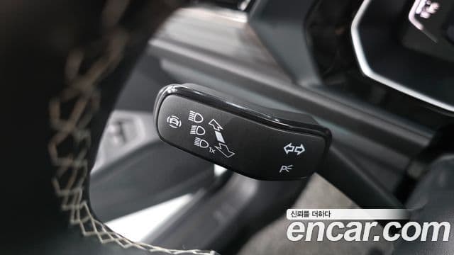 Volkswagen Jetta 2024 — Photo 30/33