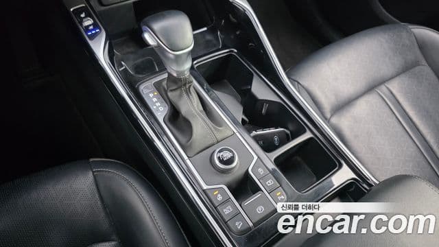 Kia Sorento 2020 — фото 9 из 20