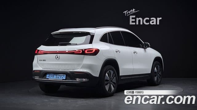 Mercedes-Benz EQA 2023 — ფოტო 7/31