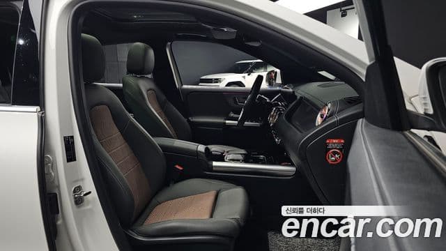 Mercedes-Benz EQA 2023 — ფოტო 29/31