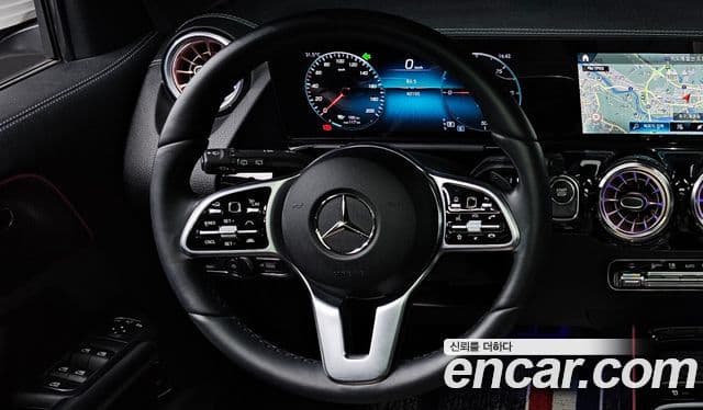Mercedes-Benz EQA 2023 — ფოტო 14/31