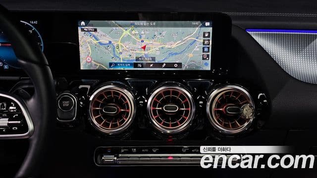 Mercedes-Benz EQA 2023 — ფოტო 10/31
