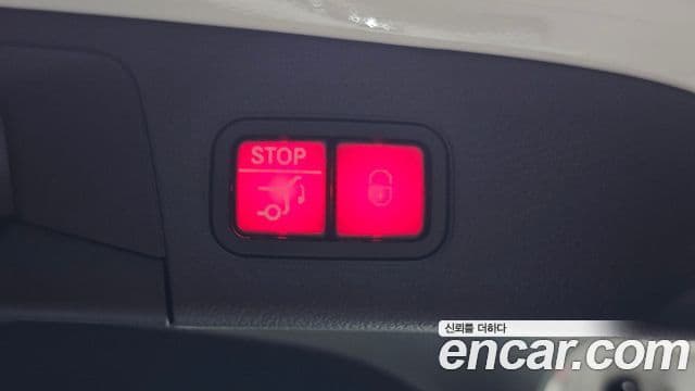 Mercedes-Benz EQA 2023 — ფოტო 21/31