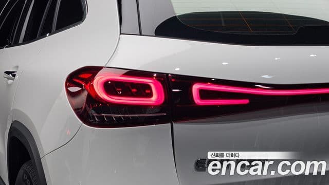 Mercedes-Benz EQA 2023 — ფოტო 5/31