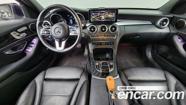 Mercedes-Benz C-Class 2019 — фото 7 из 20