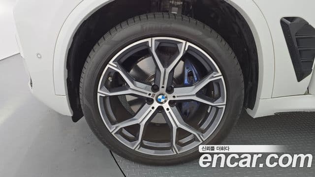 BMW X5 2025 — фото 5 из 20