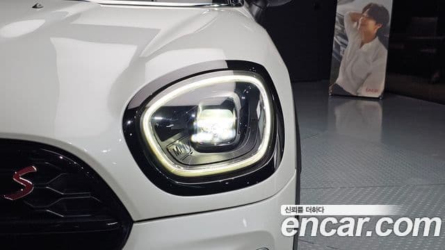 Mini Cooper S Countryman 2024 — Photo 30/34