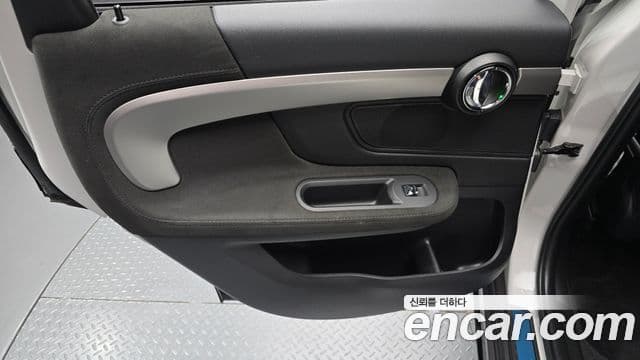 Mini Cooper S Countryman 2024 — Photo 15/34