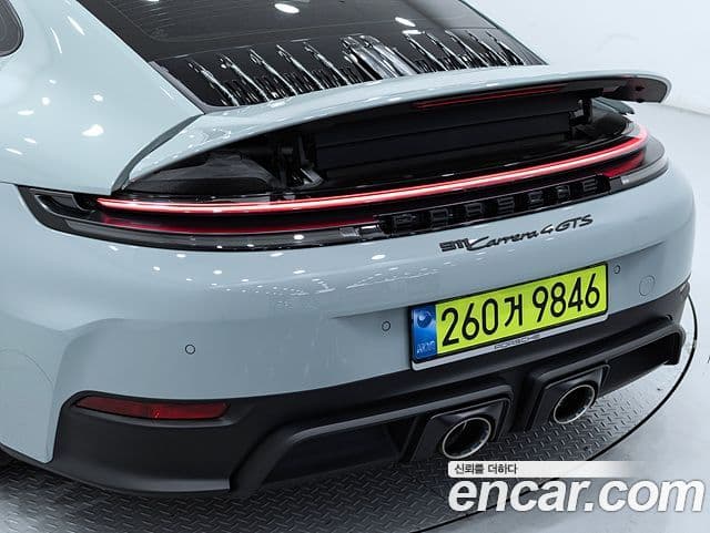 Porsche 911 2025 — фото 11 из 20
