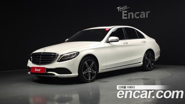 Mercedes-Benz C-Class 2019 — Şəkil 1/20