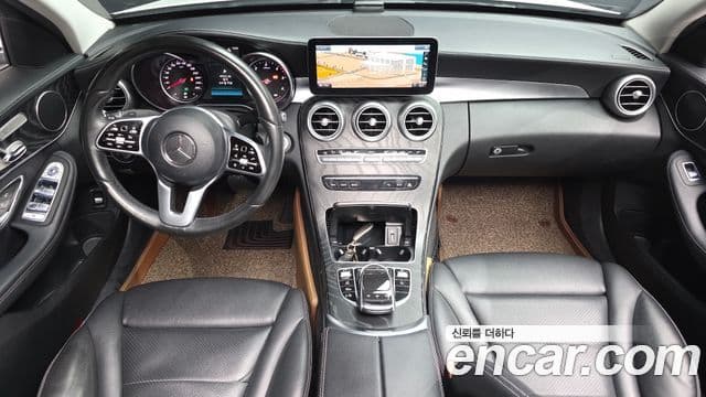 Mercedes-Benz C-Class 2019 — Şəkil 7/20