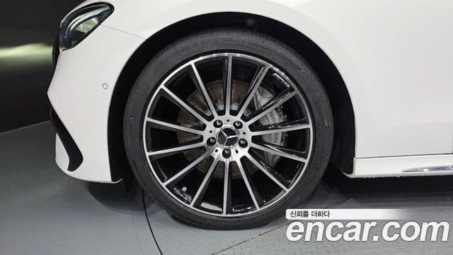 Mercedes-Benz E-Class 2026 — Şəkil 5/20