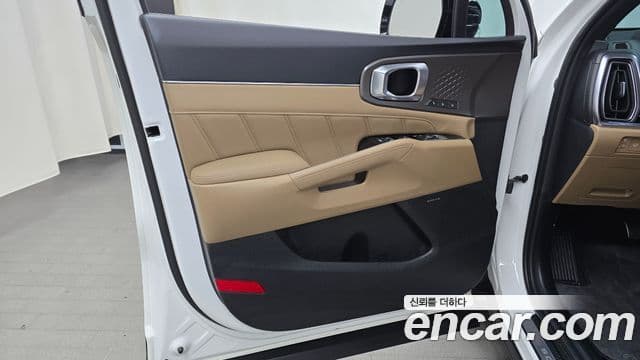 Kia Sorento 2024 — Photo 32/38