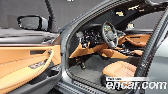BMW 5 Series 2023 — Photo 5/20
