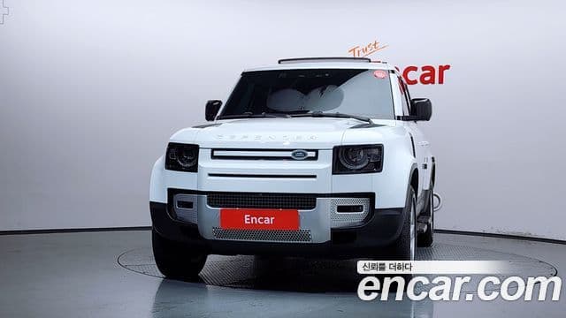 Land Rover Defender 2022 — ფოტო 3/20