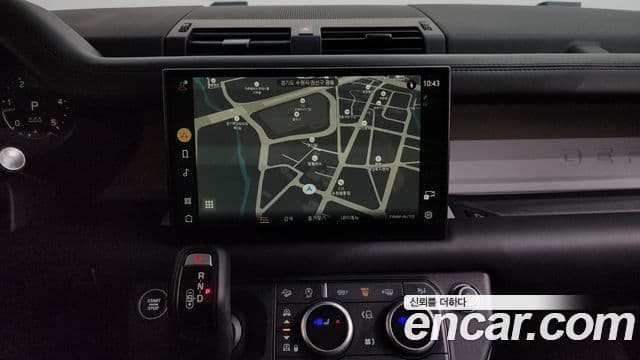 Land Rover Defender 2022 — ფოტო 13/20