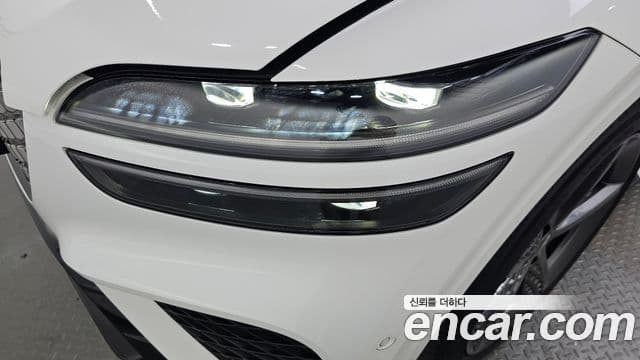 Genesis GV70 2021 — ფოტო 9/20