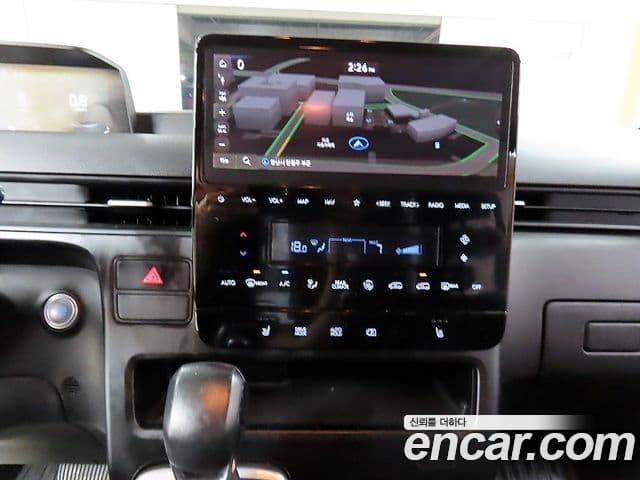 Hyundai Staria 2022 — Şəkil 12/19
