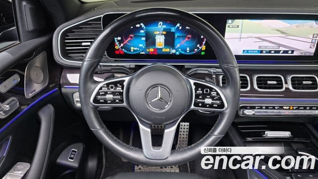 Mercedes-Benz GLE-Class 2022 — ფოტო 13/20