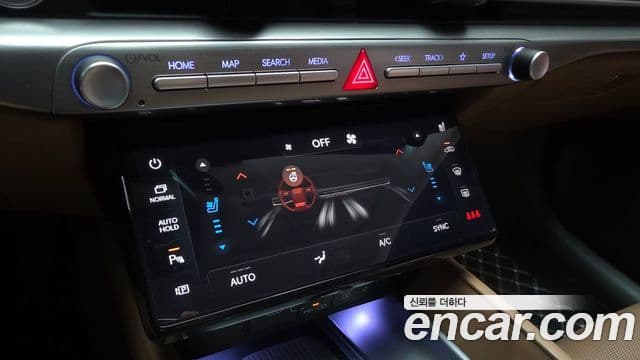 Hyundai Grandeur 2023 — ფოტო 16/20
