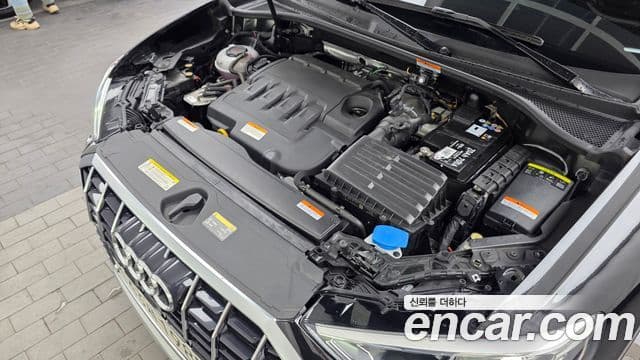 Audi Q3 2020 — Şəkil 6/20