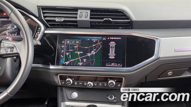 Audi Q3 2020 — Şəkil 14/20