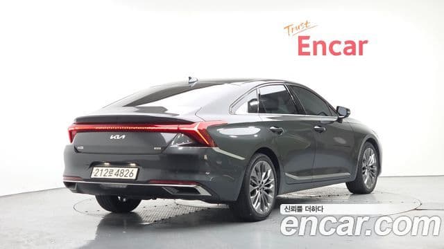 Kia K8 2022 — ფოტო 2/20