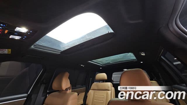 Hyundai Santa Fe 2024 — Photo 16/33
