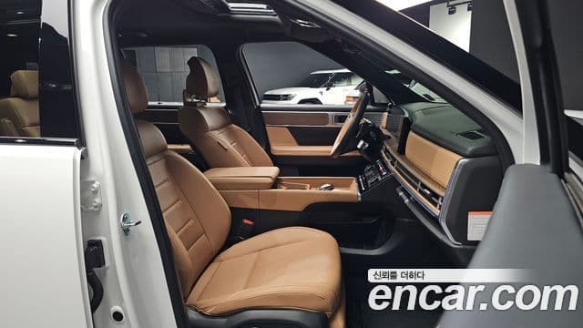 Hyundai Santa Fe 2024 — Photo 2/33