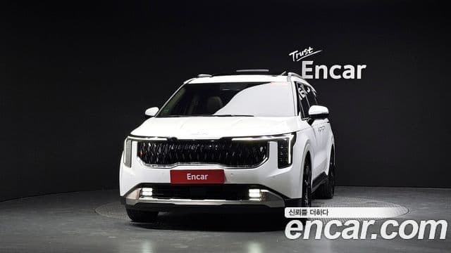 Kia Carnival 2024 — Şəkil 3/20