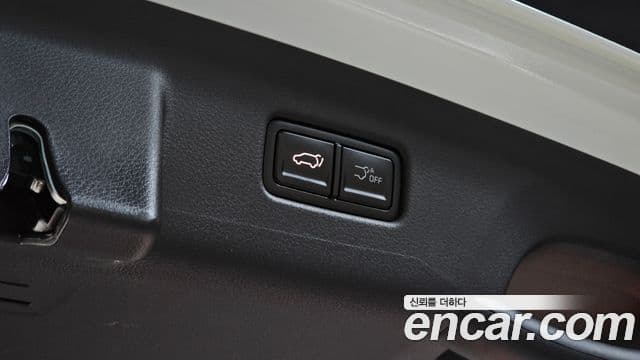 Kia Carnival 2024 — Şəkil 35/35