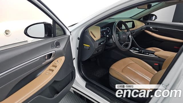 Hyundai Sonata 2019 — фото 10 из 20