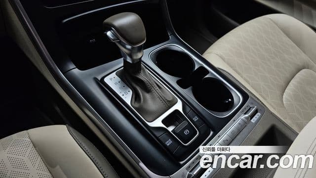 Kia Carnival 2023 — Фото 9/20