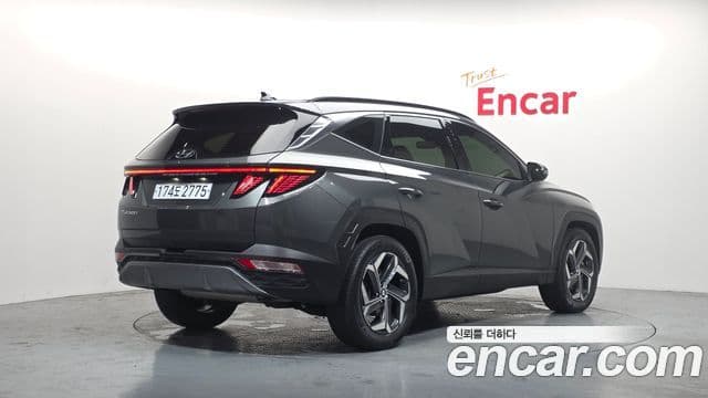 Hyundai The New Tucson 2022 — Фото 2/20