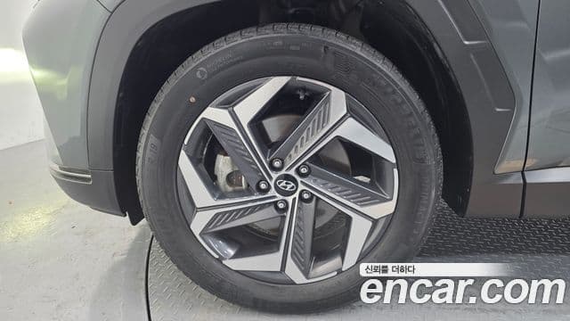 Hyundai The New Tucson 2022 — Фото 5/20