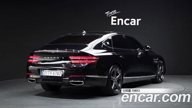 Genesis Electrified G80 2022 — ფოტო 2/20