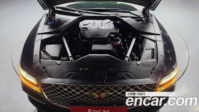 Genesis Electrified G80 2022 — ფოტო 6/20