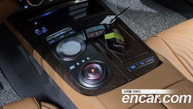Genesis Electrified G80 2022 — ფოტო 9/20