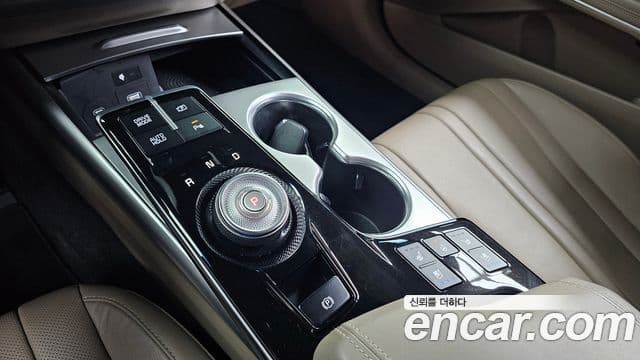 Kia K8 2022 — ფოტო 9/20