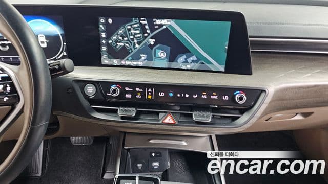 Kia K8 2022 — ფოტო 12/20