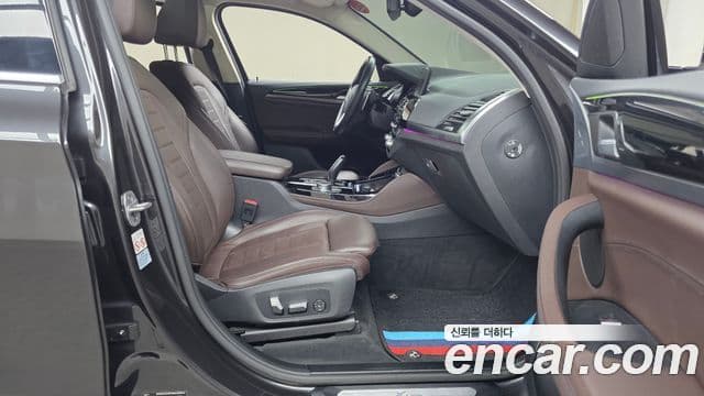 BMW X4 2021 — фото 11 из 20