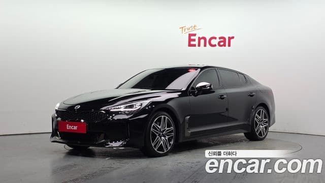Kia Stinger 2021 — ფოტო 1/20
