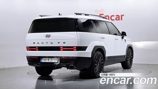 Hyundai Santa Fe 2024 — ფოტო 2/20