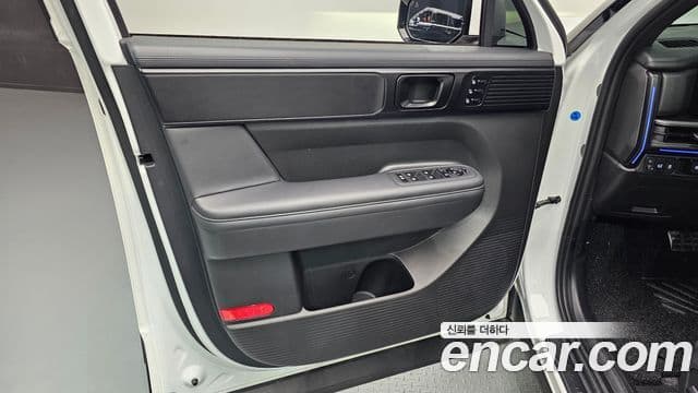 Hyundai Santa Fe 2024 — Şəkil 8/29