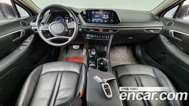 Hyundai Sonata 2021 — Фото 7/20