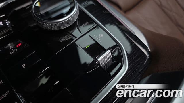 BMW X5 2024 — фото 16 из 20