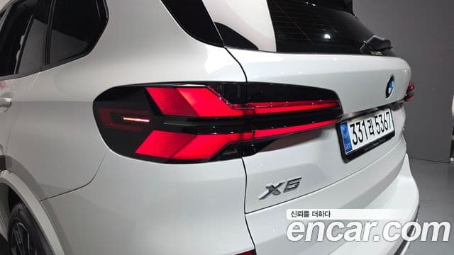 BMW X5 2024 — Photo 29/38