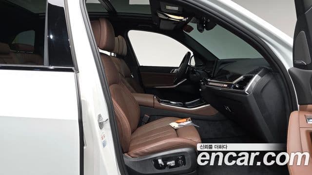 BMW X5 2024 — Photo 10/38